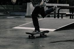 开云APP-斯坦福桥的补时绝杀，萨卡弑旧主，切尔西踩着曼联晋级英联杯决赛
